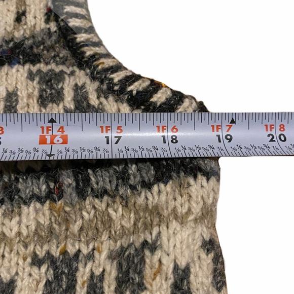 St. John’s Bay Authentic Sweater Zip-up Vest Sz M - Picture 5 of 10